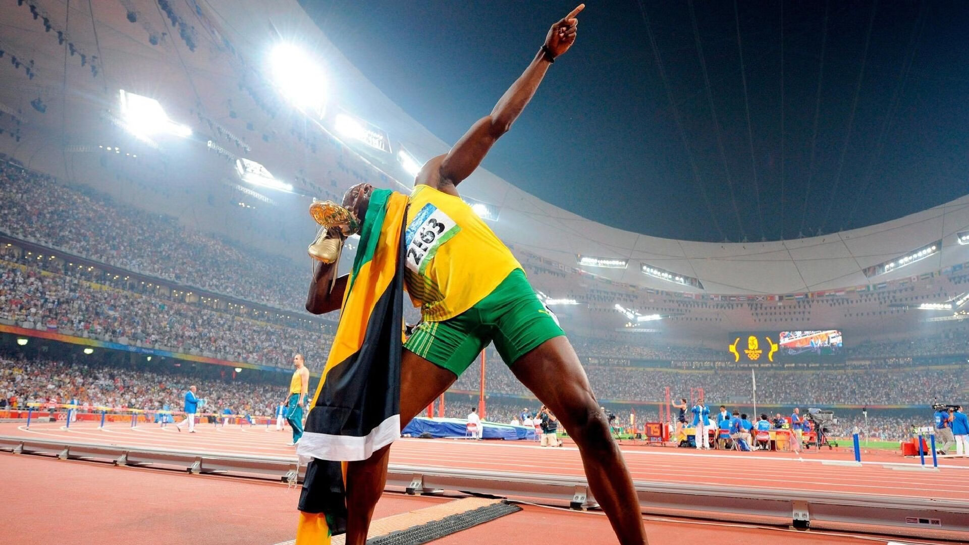 孔德存在感拉满,沙特压哨绝杀,足球如何成为沙特的新石油?