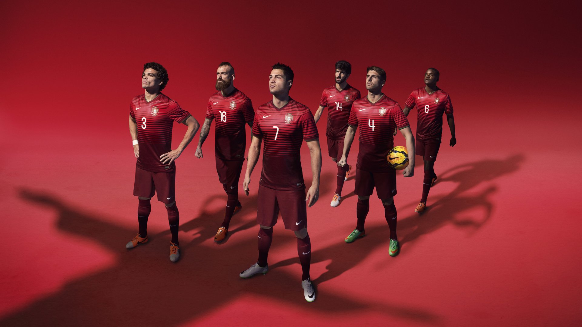 阿尔瓦雷斯，从梅西替补到冠军心脏，曼城新王在亚特兰大战役中加冕